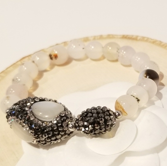 NEW Natural Stone White Cat Eye Stretch Bracelet - Picture 2 of 6